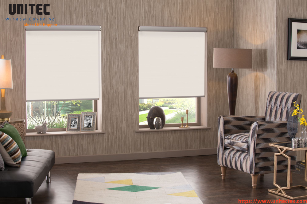 custom-outdoor-roller-blinds