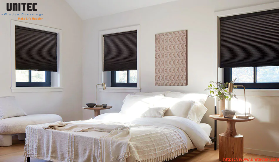 UV-blocking white blinds